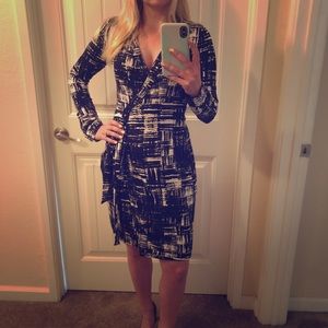 Calvin Klein Size 2 black and white wrap dress